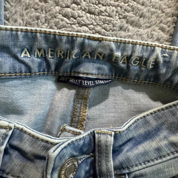 American Eagle Highest Rise 360° Next Level Stretch Jeggings - Women’s Size 2 - Picture 3 of 5